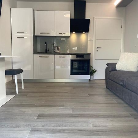 Apartment Bono Baska Voda Luaran gambar
