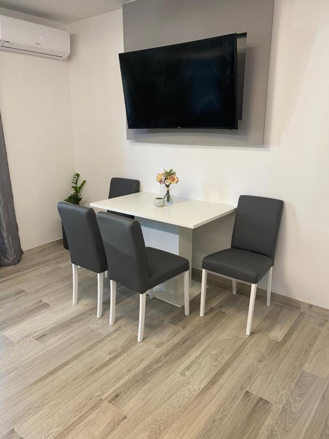 Apartment Bono Baska Voda Luaran gambar