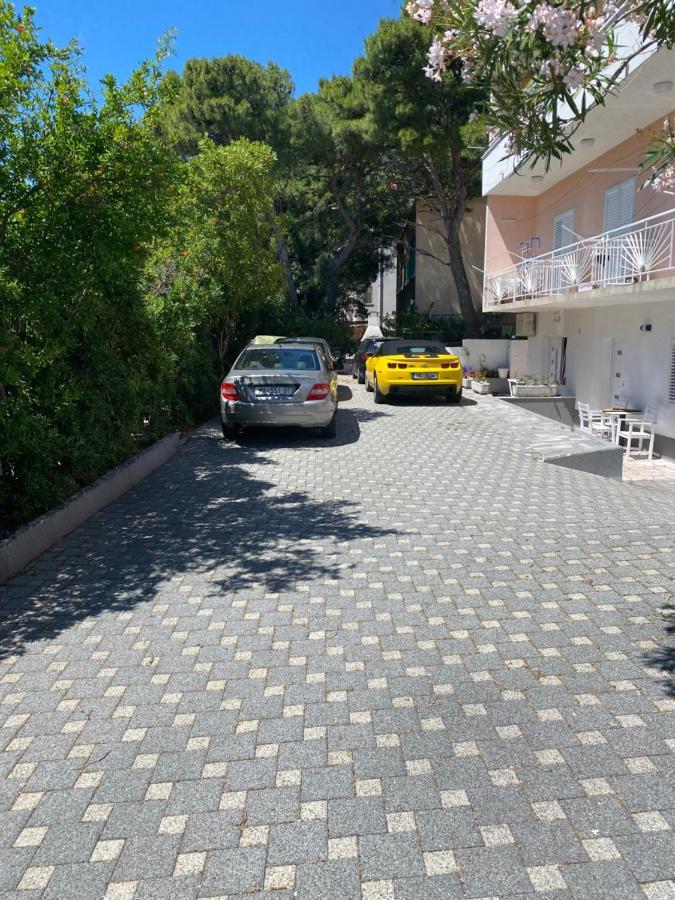 Apartment Bono Baska Voda Luaran gambar